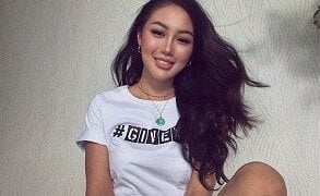 Abby ang Hot Singer ng Singapore
